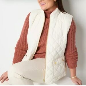 St. John's Bay Off-White Quilted Vest with Gold Zipper